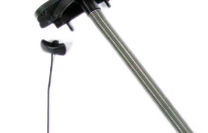 02-Juego_accesorios_mosquitera_enrrollable_contra_testas_negro