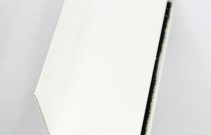 02-Carril_compact_H-60-persianas