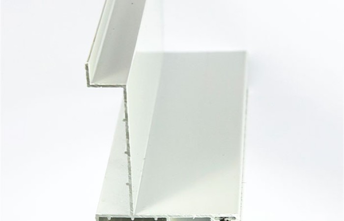 2-Persiana_carril_compact_R7B-