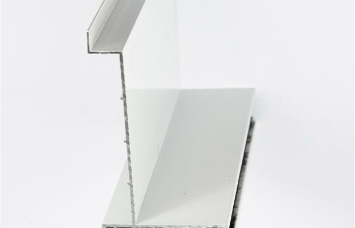 02-Carril_guia_persiana_R-10-B