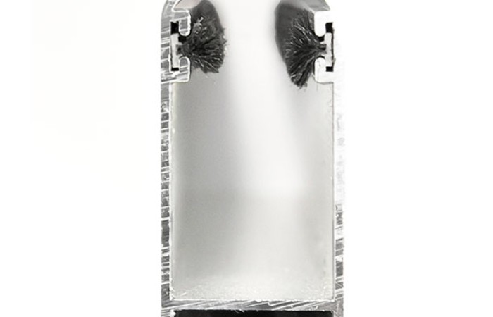 Carril_guia_para_mosquitera