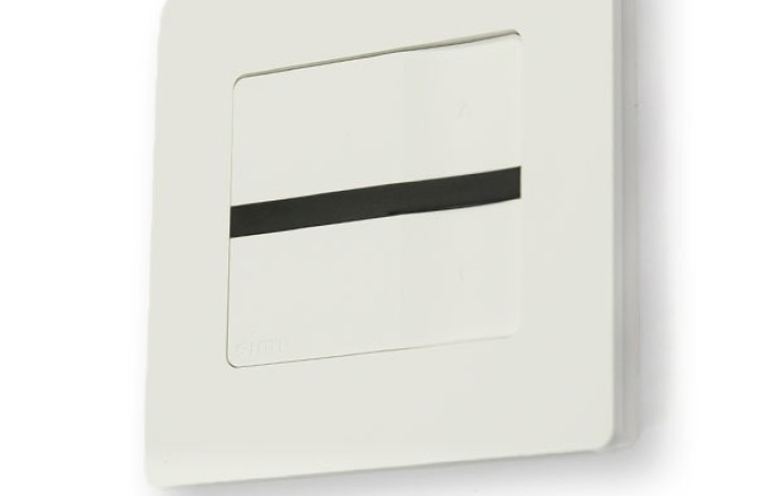 02-Mando-control_pared_01